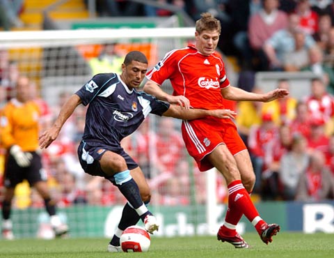 服务反击的 服务反击的